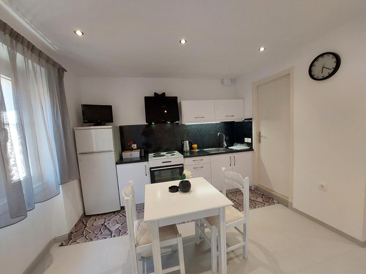 דירות Corfu  Akis Luxury Flat מראה חיצוני תמונה